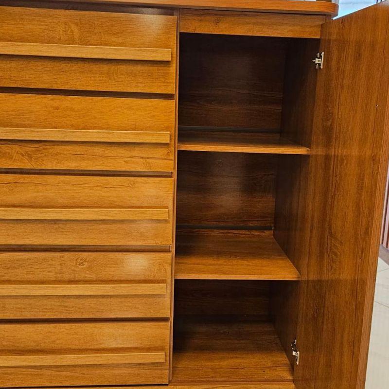 COMODA-CATENA-02.jpg