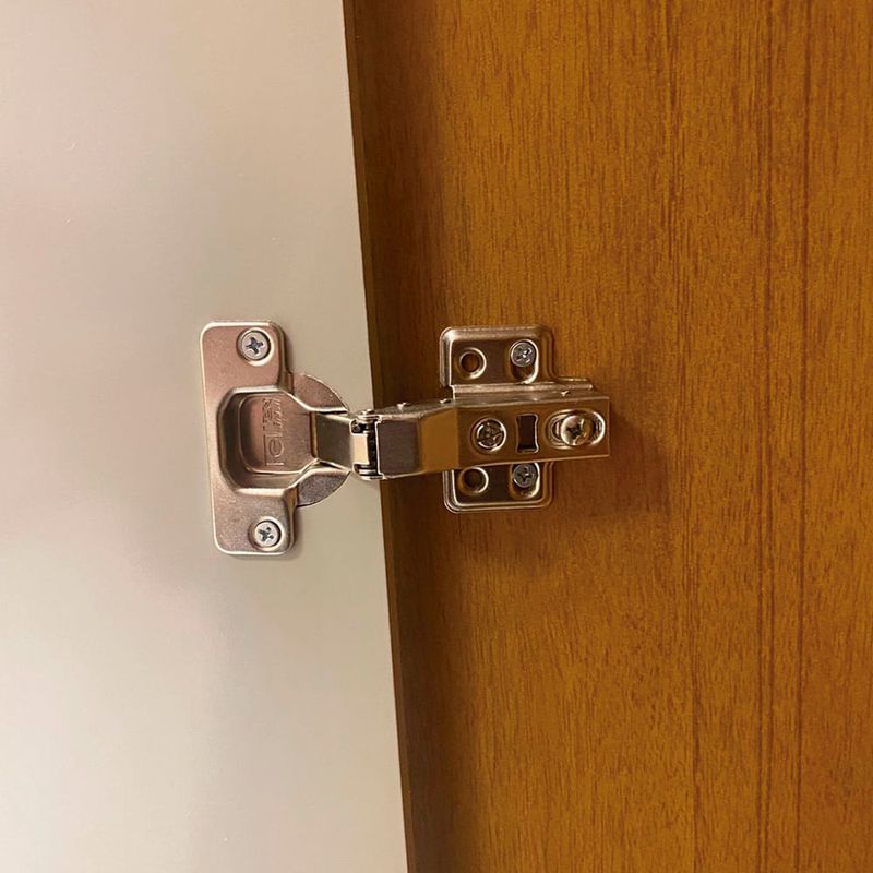 Guarda Roupa Napoli - 8 Portas – 100% MDF – Cinamomo com Offwhite 10