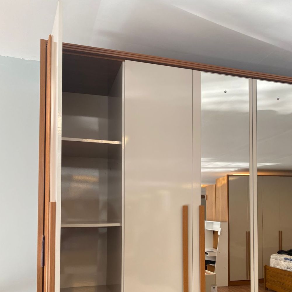 Guarda-Roupa Copacabana 6 portas 100% MDF Esp Naturale/Off