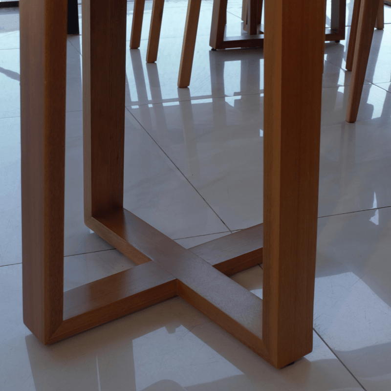 Mesa de Jantar Safira 120 base